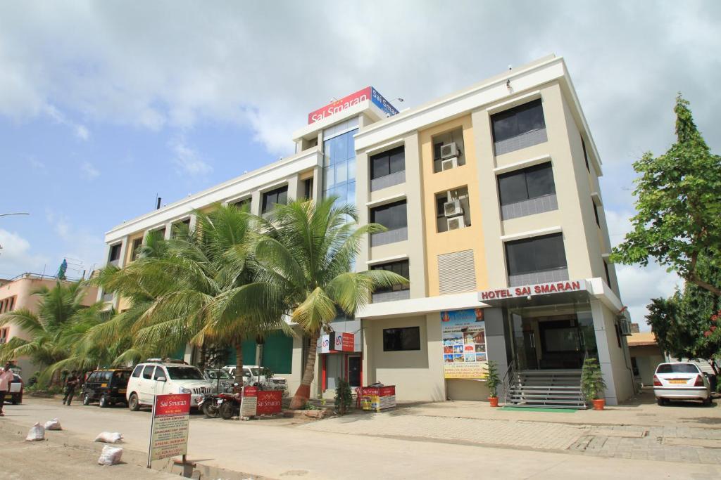 Hotel Sai Smaran Shirdi Esterno foto